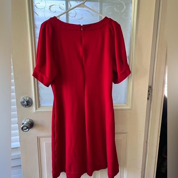 Calvin Klein size 14 red knee length knit dress with zip up back puff sleeves. - Picture 5 of 7